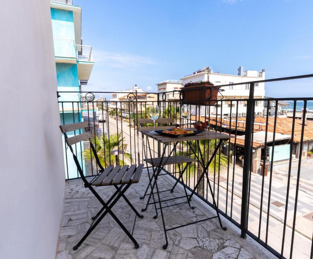 Hotel Greta B&B Rimini Dış mekan fotoğraf